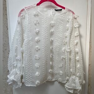 SHEIN White Floral Textured Blouse